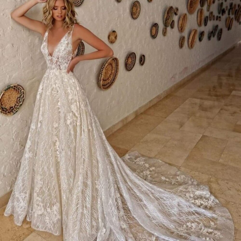 Ezoani/NILE/Color Beige, Wedding Gown